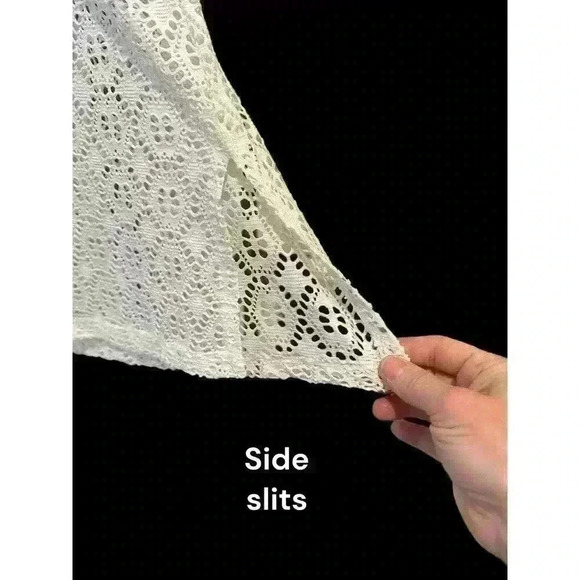 J. Valdi Swim Cover Up Women’s Medium White Eyelet Lace Crochet Look V-Neck - Picture 6 of 8